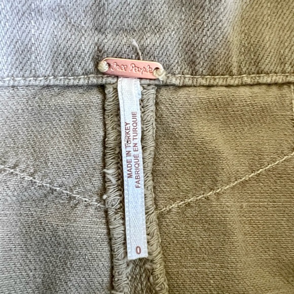 Free people skirt size 0 - Picture 4 of 4